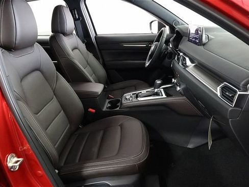 New 2025 MAZDA CX-5 Signature image 25