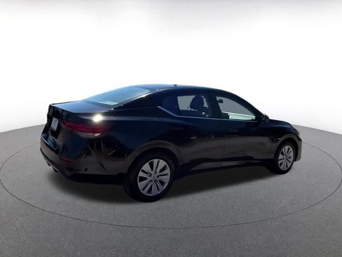 Used 2025 Nissan Sentra S image 14