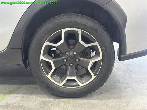 Used 2013 Subaru Crosstrek 2.0i Premium AWD/4WD image 16