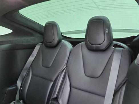 Used 2023 Tesla Model X image 29