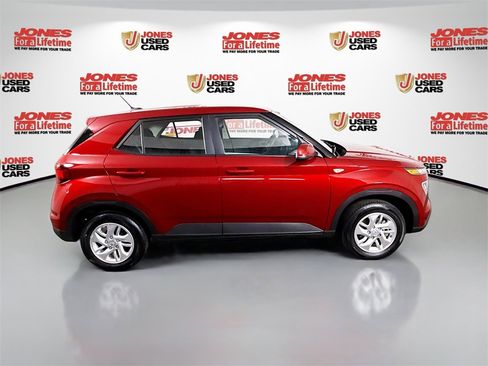 Certified 2026 Hyundai Venue SE image 16