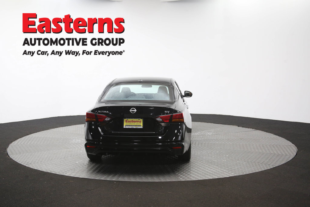 Used 2024 Nissan Altima 2.5 SV FWD image 40