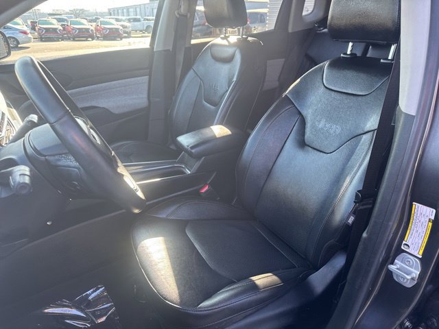 Used 2022 Jeep Compass Latitude AWD/4WD image 24