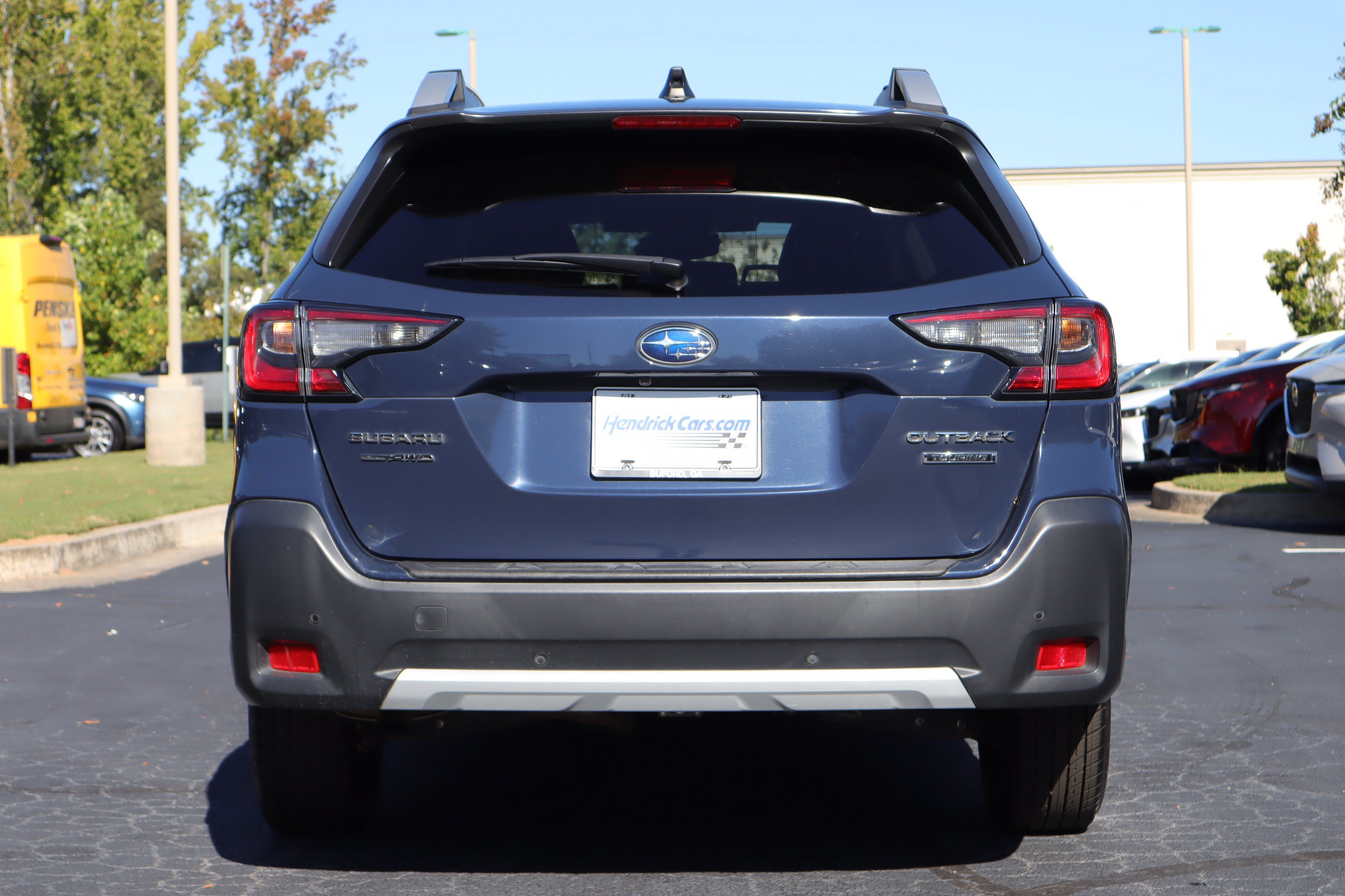 Used 2023 Subaru Outback Touring AWD/4WD image 39