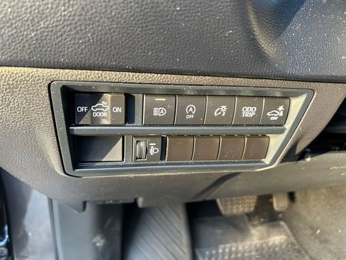 Used 2024 Toyota Tundra SR5 w/ SR5 Convenience Package image 17