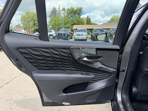 Used 2019 Lexus LS 500 RWD image 28