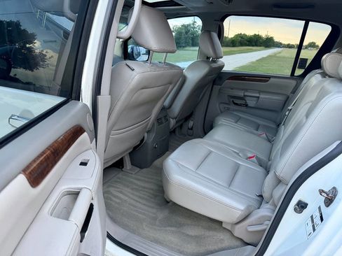 Used 2010 Nissan Armada Platinum RWD image 13
