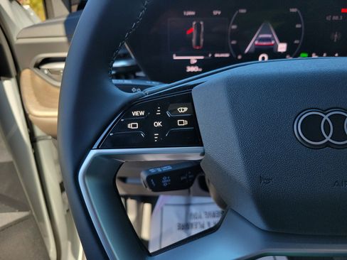 New 2025 Audi Q5 Prestige image 29