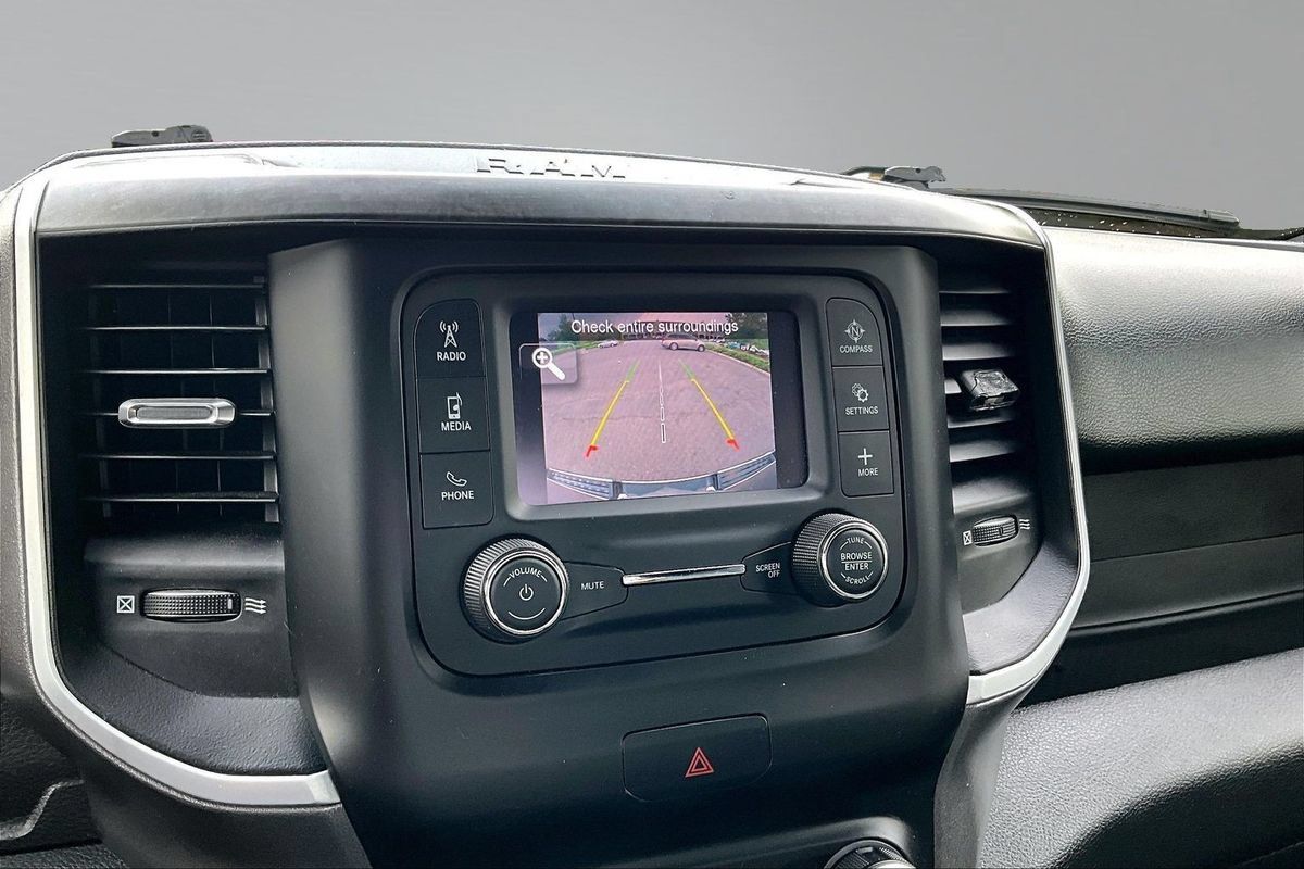 Used 2021 RAM 1500 Big Horn AWD/4WD image 27
