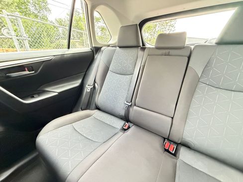 Used 2024 Toyota RAV4 XLE w/ Weather Package AWD/4WD image 39