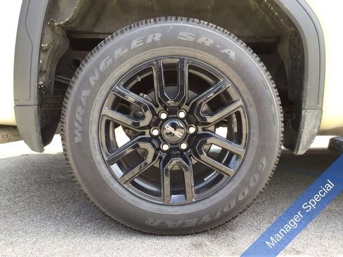 Used 2022 GMC Sierra 1500 Elevation AWD/4WD image 17