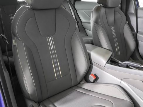 Used 2024 Hyundai Elantra SEL image 46