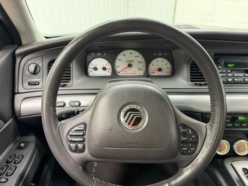 Used 2003 Mercury Marauder RWD image 23