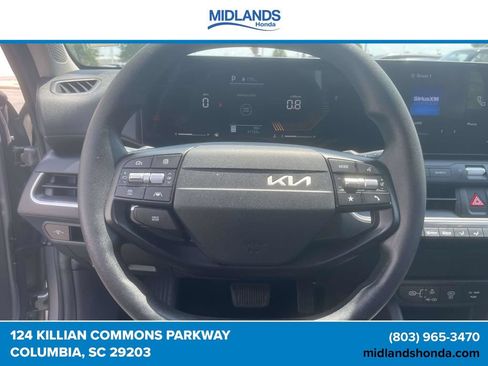 Used 2025 Kia K4 FWD image 30