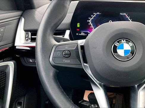 Used 2025 BMW X2 xDrive28i AWD/4WD image 26