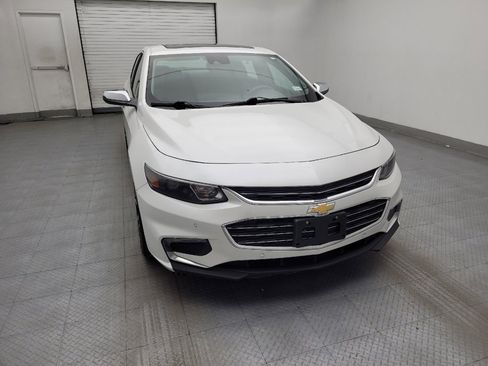 Used 2018 Chevrolet Malibu LT w/ Leather Package image 14