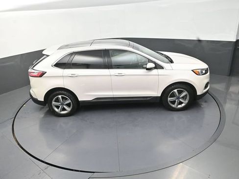 Used 2019 Ford Edge SEL w/ Equipment Group 201A AWD/4WD image 30