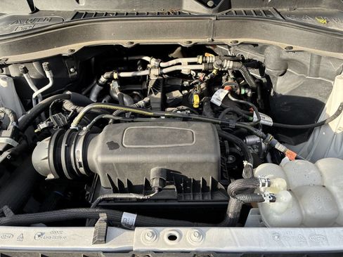 Used 2021 Ford Explorer 4WD image 30