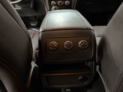 Used 2017 Chevrolet Traverse LT w/ Style and Technology Package AWD/4WD image 14