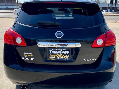 Used 2011 Nissan Rogue SV w/ SL Pkg image 6