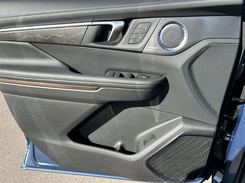 New 2026 Buick Enclave Avenir w/ Super Cruise Package image 23