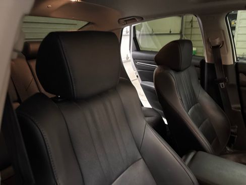 Used 2021 Honda Accord Touring image 27