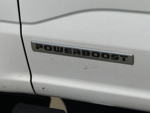 Used 2021 Ford F150 XLT w/ Equipment Group 302A High AWD/4WD image 9