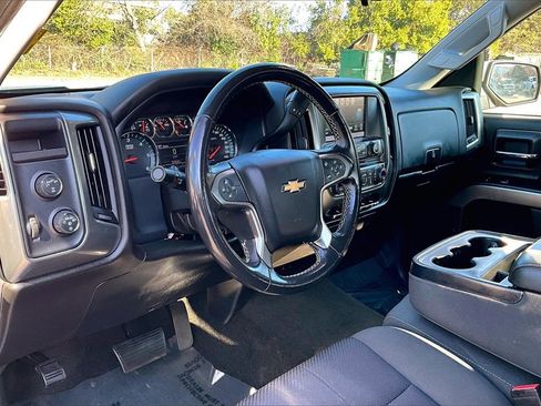 Certified 2018 Chevrolet Silverado 1500 LT w/ LT Fleet Convenience Package image 15