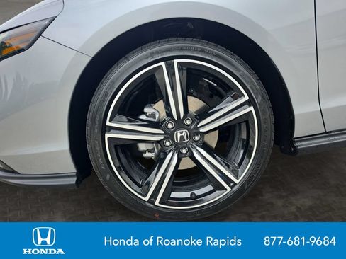 New 2026 Honda Accord SE image 9