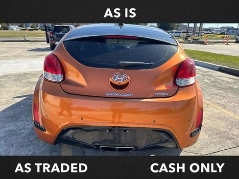 Used 2016 Hyundai Veloster w/ Option Group 03 image 7