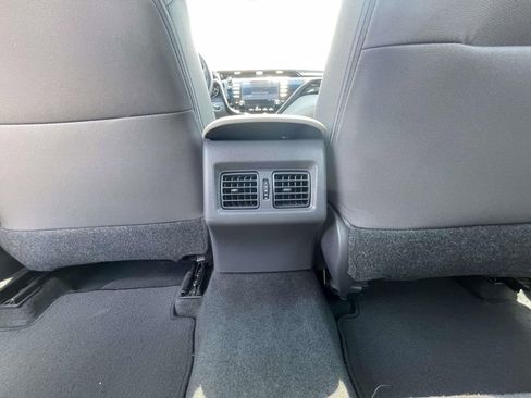 Used 2018 Toyota Camry LE w/ Audio Package FWD image 5