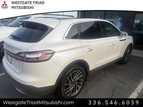 Used 2019 Lincoln Nautilus Reserve image 8