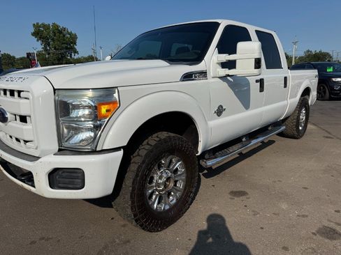 Used 2011 Ford F250 XLT w/ Snow Plow Prep Pkg AWD/4WD image 10