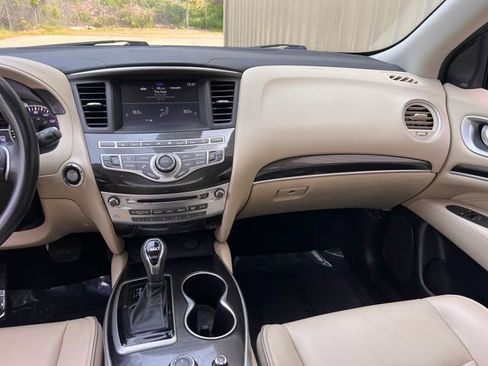 Used 2019 INFINITI QX60 Luxe image 13