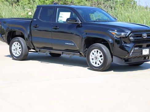 New 2026 Toyota Tacoma SR5 RWD image 1
