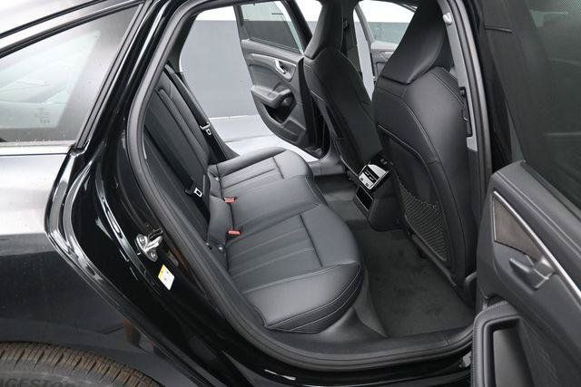 New 2026 Audi A6 Premium Plus AWD/4WD image 13