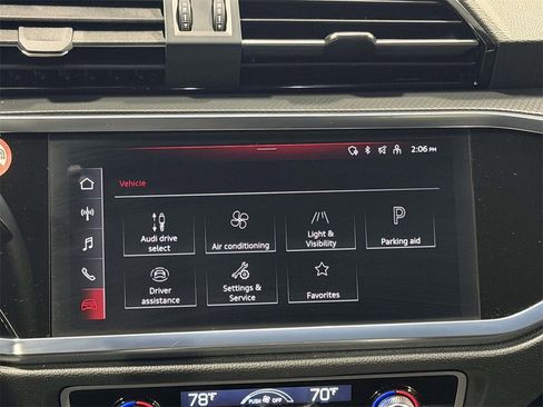 Used 2025 Audi Q3 2.0T Premium image 17