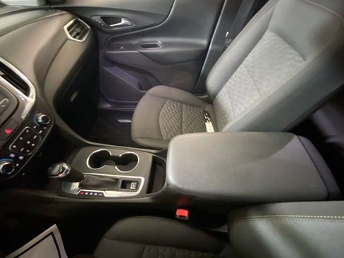 Used 2019 Chevrolet Equinox LT image 44