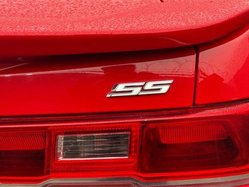 Used 2014 Chevrolet Camaro SS image 7