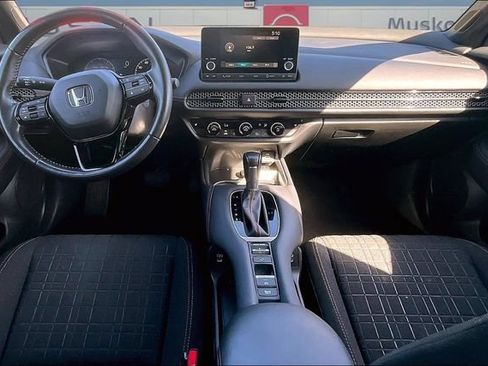 Used 2025 Honda HR-V Sport image 7
