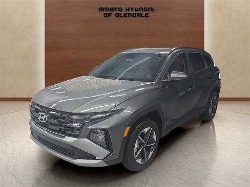New 2025 Hyundai Tucson SEL image 2