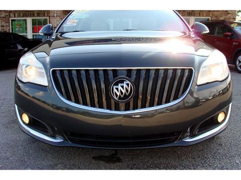 Used 2015 Buick Regal Premium image 8