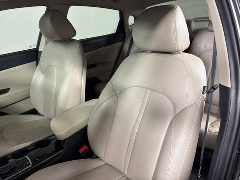 Used 2018 Kia Optima EX FWD image 12