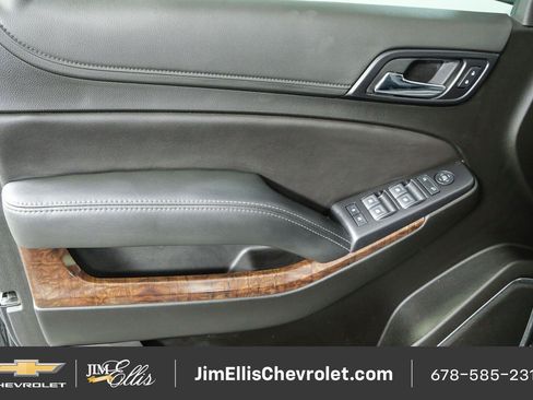 Used 2020 Chevrolet Tahoe LS RWD image 6
