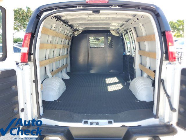 Certified 2025 Chevrolet Express 2500 w/ Driver Convenience Package RWD image 9