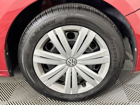 Used 2017 Volkswagen Jetta S FWD image 29