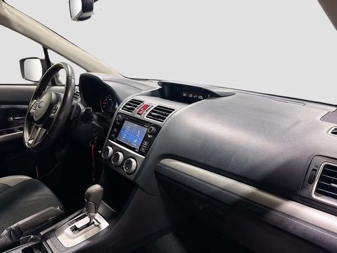 Used 2016 Subaru Crosstrek 2.0i Premium AWD/4WD image 21