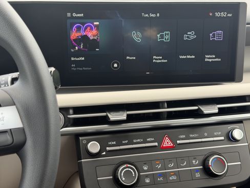 New 2026 Hyundai Tucson SE FWD image 18