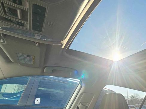 Used 2023 Toyota RAV4 XLE w/ Convenience Package image 9