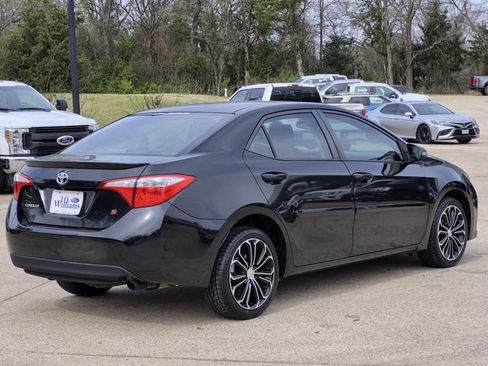 Used 2015 Toyota Corolla S image 4
